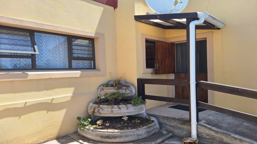 1 Bedroom Property for Sale in Lorraine Manor Eastern Cape